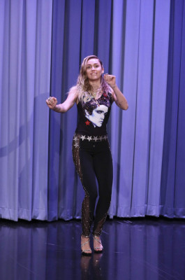 Miley Cyrus pic #968235