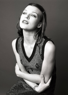 photo 10 in Milla Jovovich gallery [id120402] 2008-12-12 00:00:00