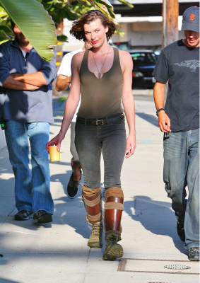Milla Jovovich pic #369012