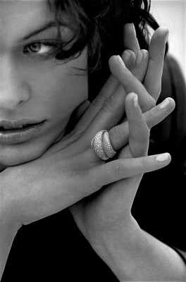 Milla Jovovich pic #33709