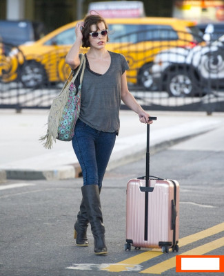 photo 3 in Milla Jovovich gallery [id615572] 2013-07-04 00:00:00