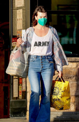 photo 19 in Jovovich gallery [id1283292] 2021-11-28 00:00:00