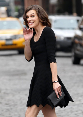 Milla Jovovich pic #488042