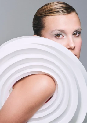 photo 4 in Millie Bobby Brown gallery [id1309668] 2022-09-15 00:00:00