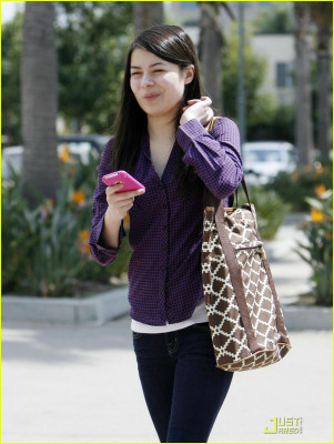 Miranda Cosgrove pic #146909