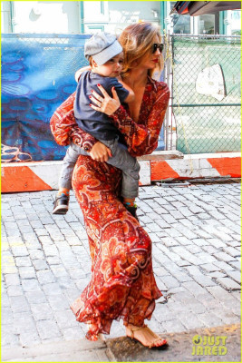 Miranda Kerr pic #630791