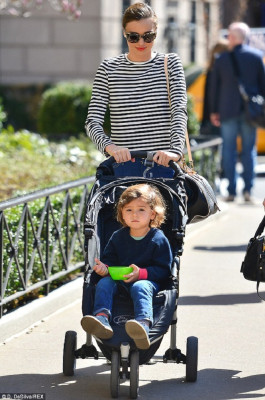 Miranda Kerr pic #690638