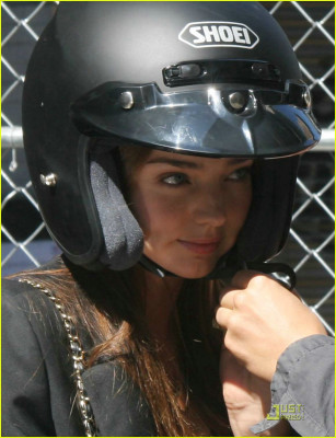 Miranda Kerr pic #260140