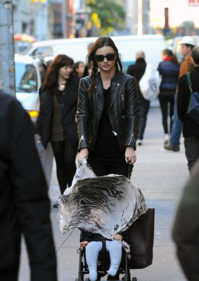 Miranda Kerr pic #420529
