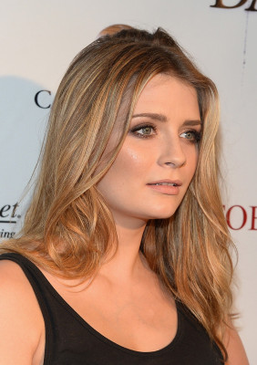 Mischa Barton pic #640070