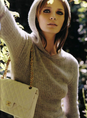Mischa Barton pic #70521