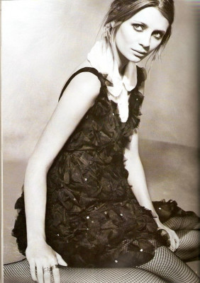 Mischa Barton pic #70158