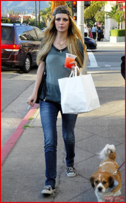 Mischa Barton pic #138926