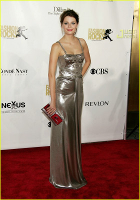 Mischa Barton pic #129273