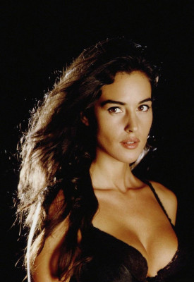 photo 3 in Monica Bellucci gallery [id1281560] 2021-11-18 00:00:00