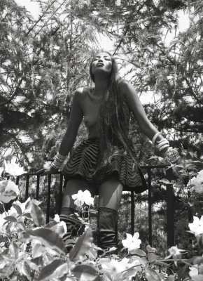 photo 29 in Naomi Campbell gallery [id1287830] 2021-12-16 00:00:00