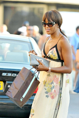 photo 10 in Naomi Campbell gallery [id405940] 2011-09-26 00:00:00