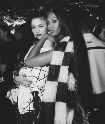 photo 11 in Naomi Campbell gallery [id1286120] 2021-12-10 00:00:00