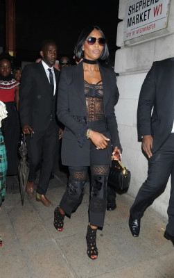 photo 21 in Naomi Campbell gallery [id1242383] 2020-12-07 00:00:00
