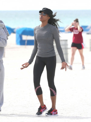 photo 23 in Naomi Campbell gallery [id585652] 2013-03-21 00:00:00