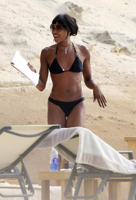 photo 5 in Naomi Campbell gallery [id673276] 2014-02-25 00:00:00