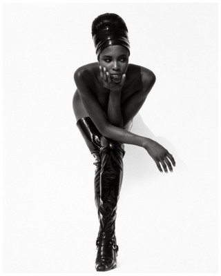 photo 23 in Naomi Campbell gallery [id575599] 2013-02-17 00:00:00
