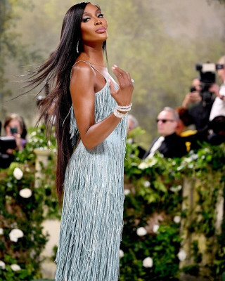 photo 5 in Naomi Campbell gallery [id1352623] 2024-06-27 00:00:00