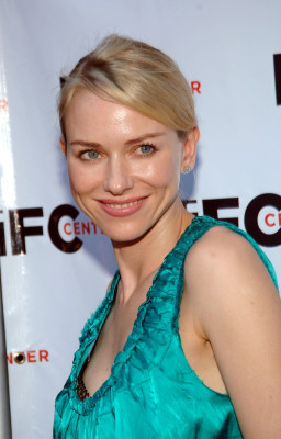 Naomi Watts pic #225450