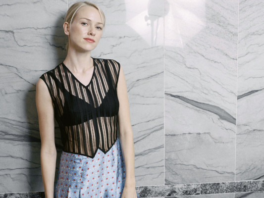 Naomi Watts pic #31420