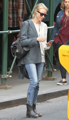 Naomi Watts pic #733635
