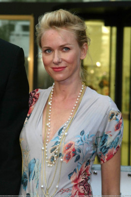 Naomi Watts pic #220613