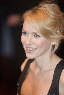 Naomi Watts pic #381736
