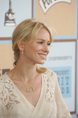 Naomi Watts pic #220643