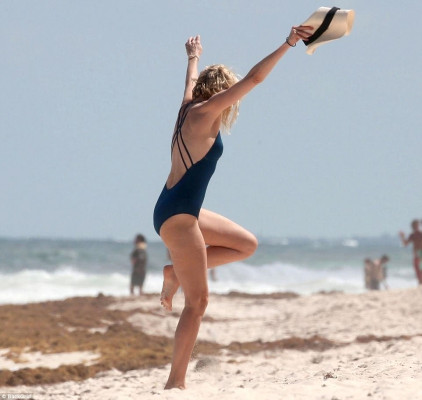Naomi Watts pic #1027431