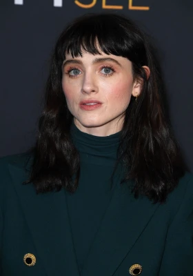 photo 12 in Natalia Dyer gallery [id1305062] 2022-07-11 00:00:00