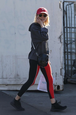 Natalia Dyer pic #1023583