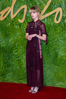 Natalia Dyer pic #1015726