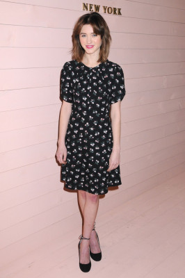 Natalia Dyer pic #1013517