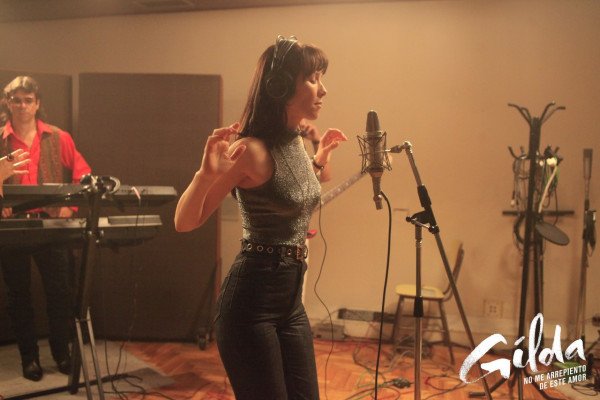 Natalia Oreiro pic #957155