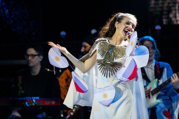 Natalia Oreiro pic #957175