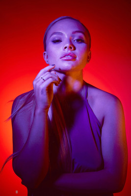 Natalie Alyn Lind pic #1054061