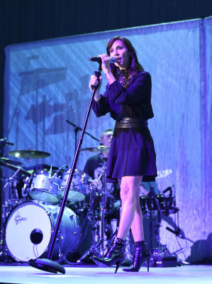photo 24 in Natalie Imbruglia gallery [id820715] 2015-12-18 00:00:00