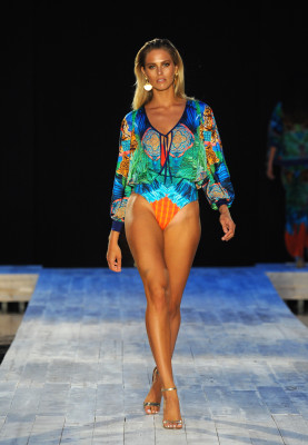 Natalie Roser pic #1155741