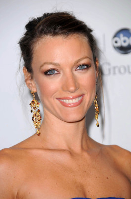 Natalie Zea pic #262568
