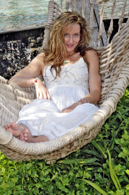 photo 22 in Natascha McElhone gallery [id180222] 2009-09-15 00:00:00