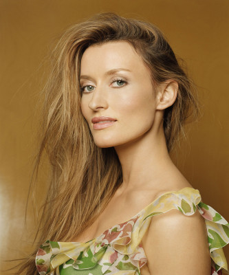 photo 14 in Natascha McElhone gallery [id200203] 2009-11-16 00:00:00