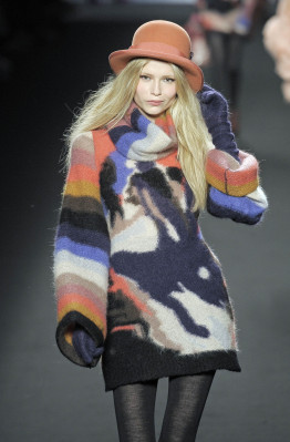 Natasha Poly pic #283099