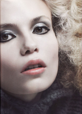 Natasha Poly pic #101502