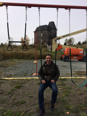 photo 16 in Nestor Carbonell gallery [id1257440] 2021-06-15 00:00:00