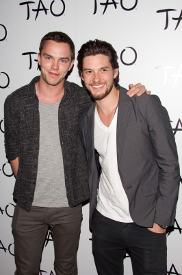 Nicholas Hoult pic #610738